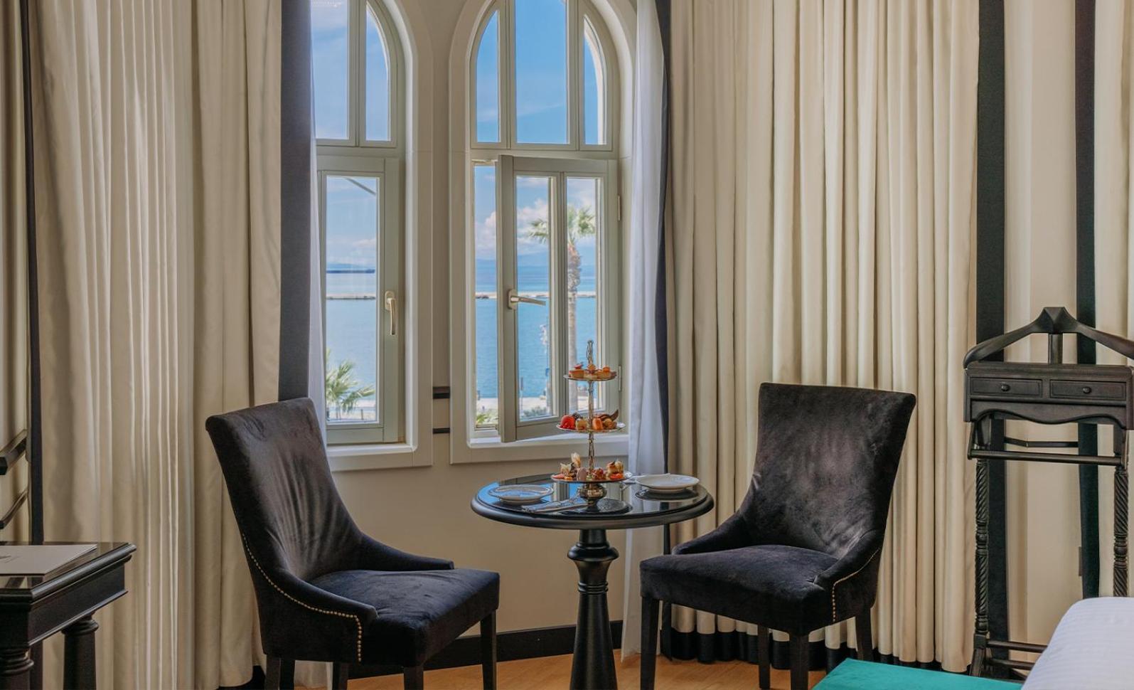 En Hotel Boutique Izmir Exteriör bild