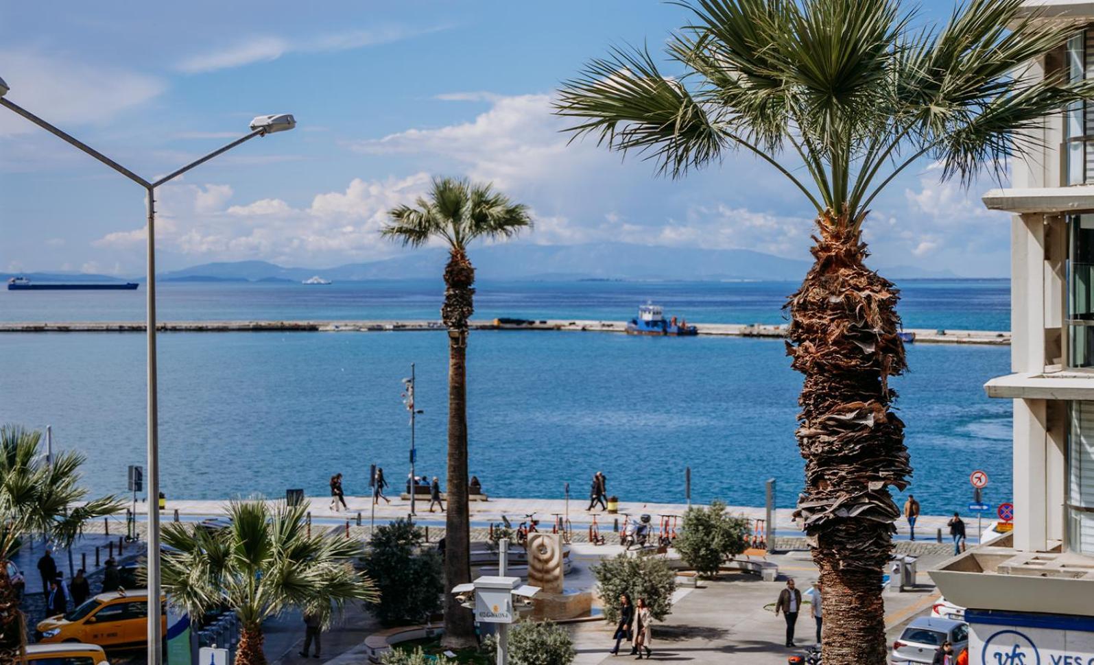 En Hotel Boutique Izmir Exteriör bild